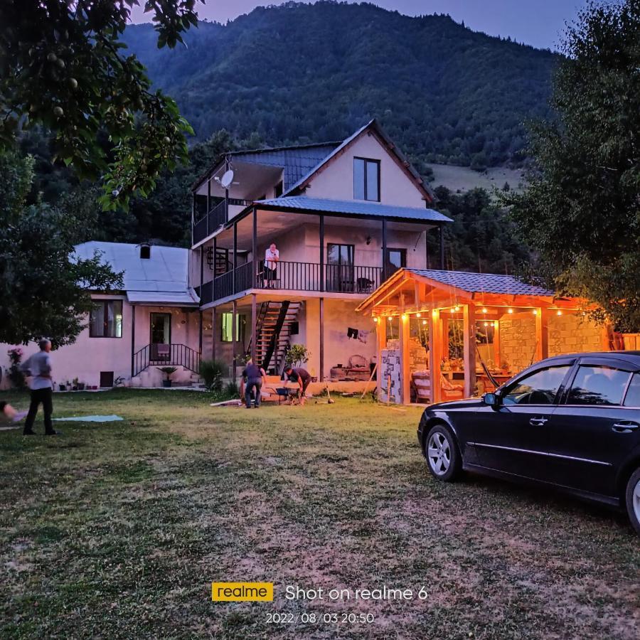 House B&B 梅斯蒂亚 外观 照片